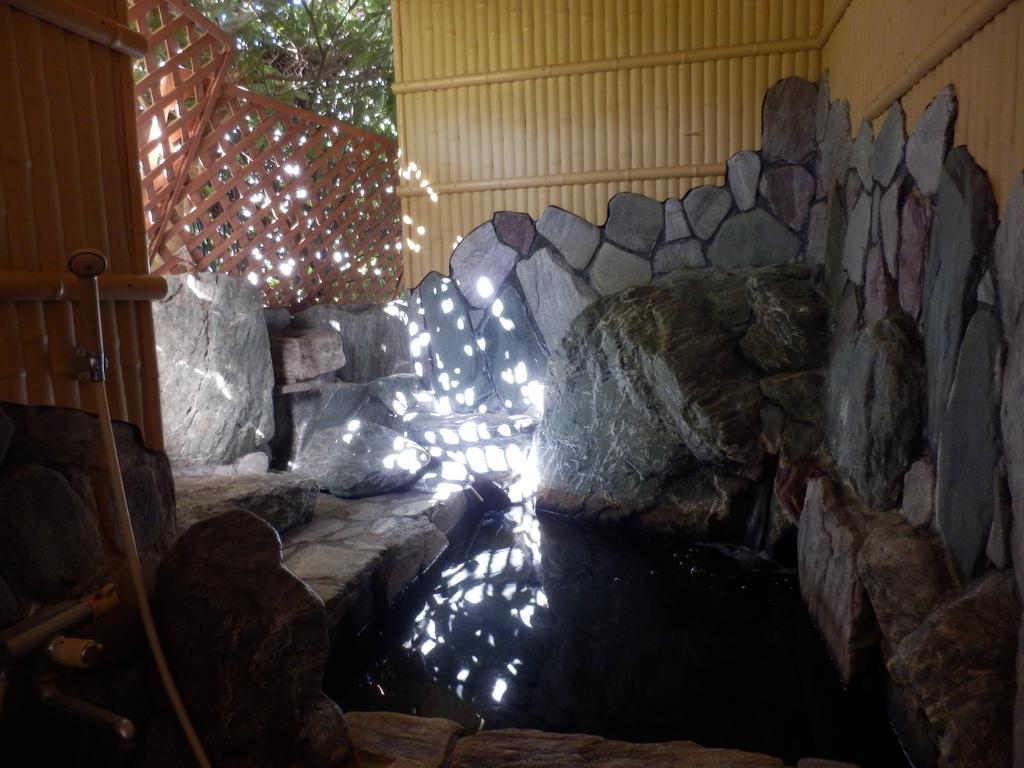 Izumi Hotel Ukuszu Kültér fotó
