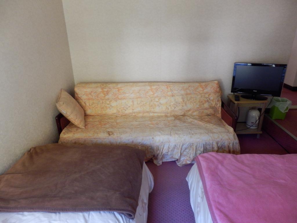 Izumi Hotel Ukuszu Kültér fotó