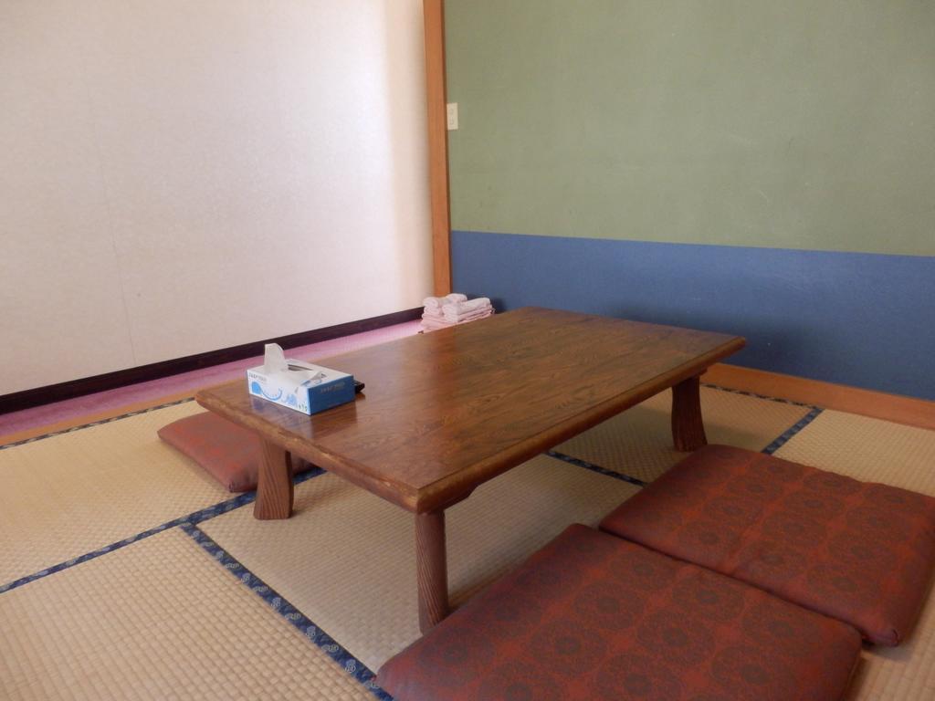 Izumi Hotel Ukuszu Kültér fotó